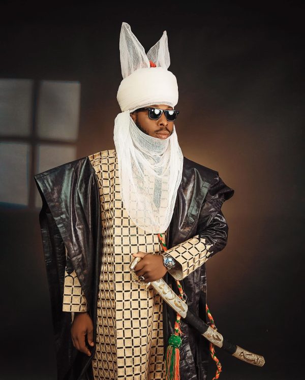 Black Agbada Supreme native wear for men – powerful traditional African outfit